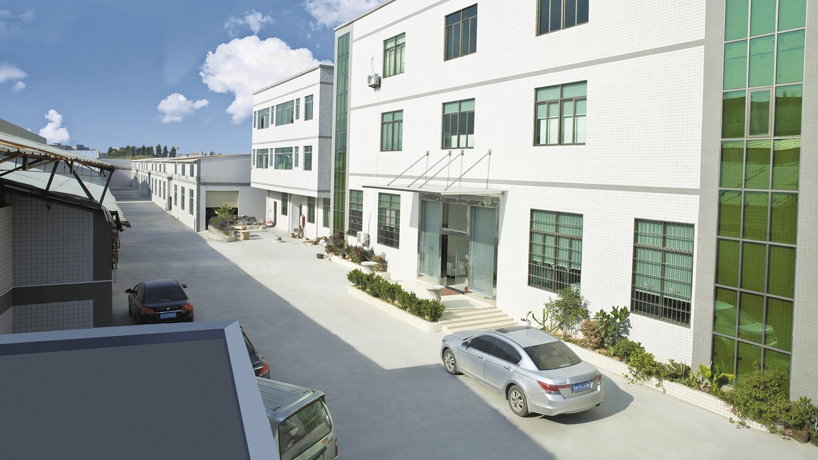 Exterior of the XuSheng office furniture factory in Guangzhou