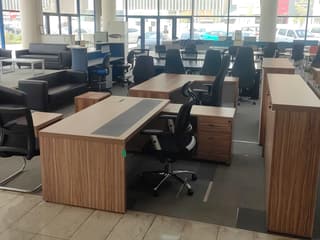 Sourcing Office Furniture from China: The Complete Guide for Dealers news image