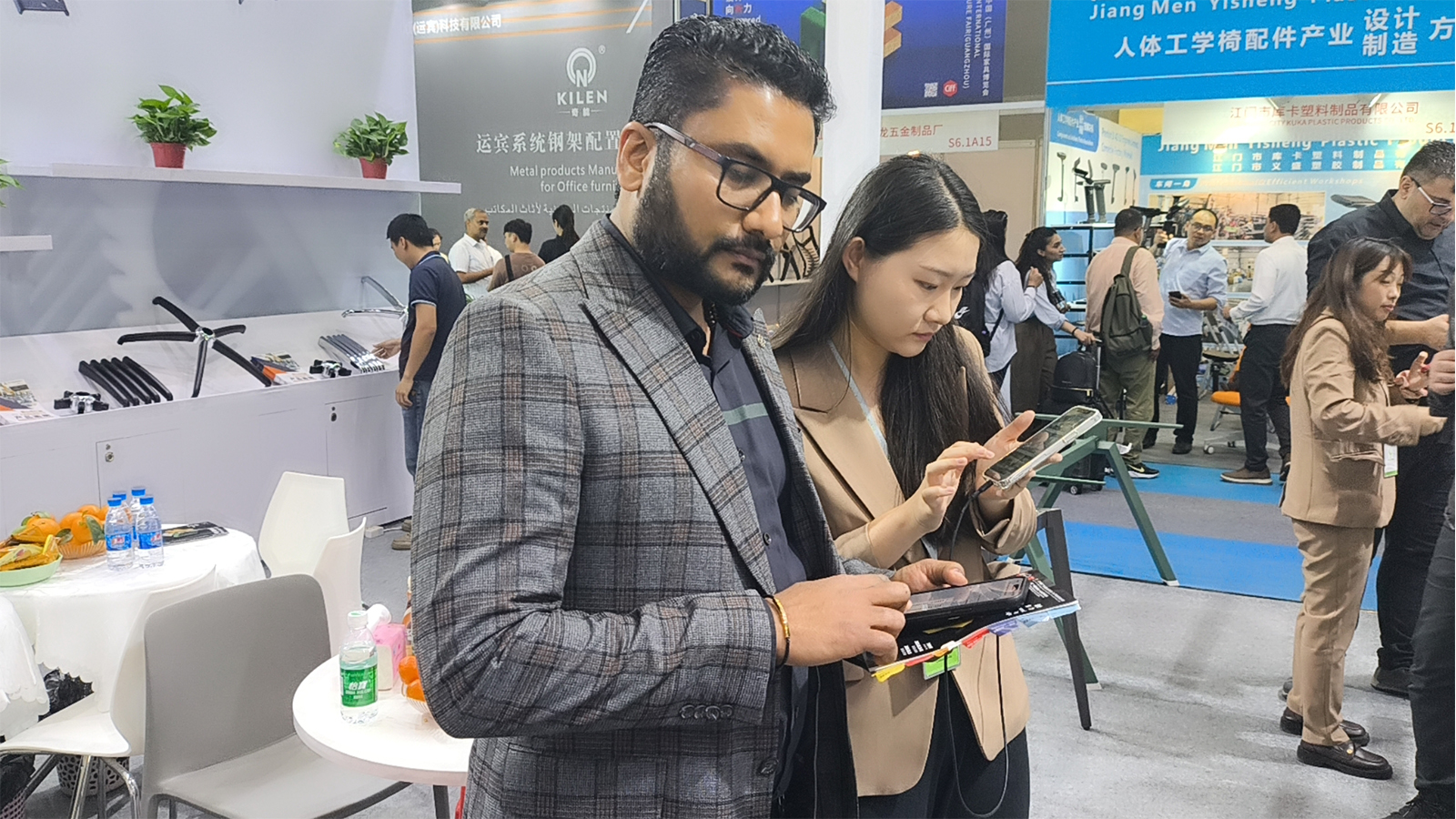 Client meeting at CIFF exhibition